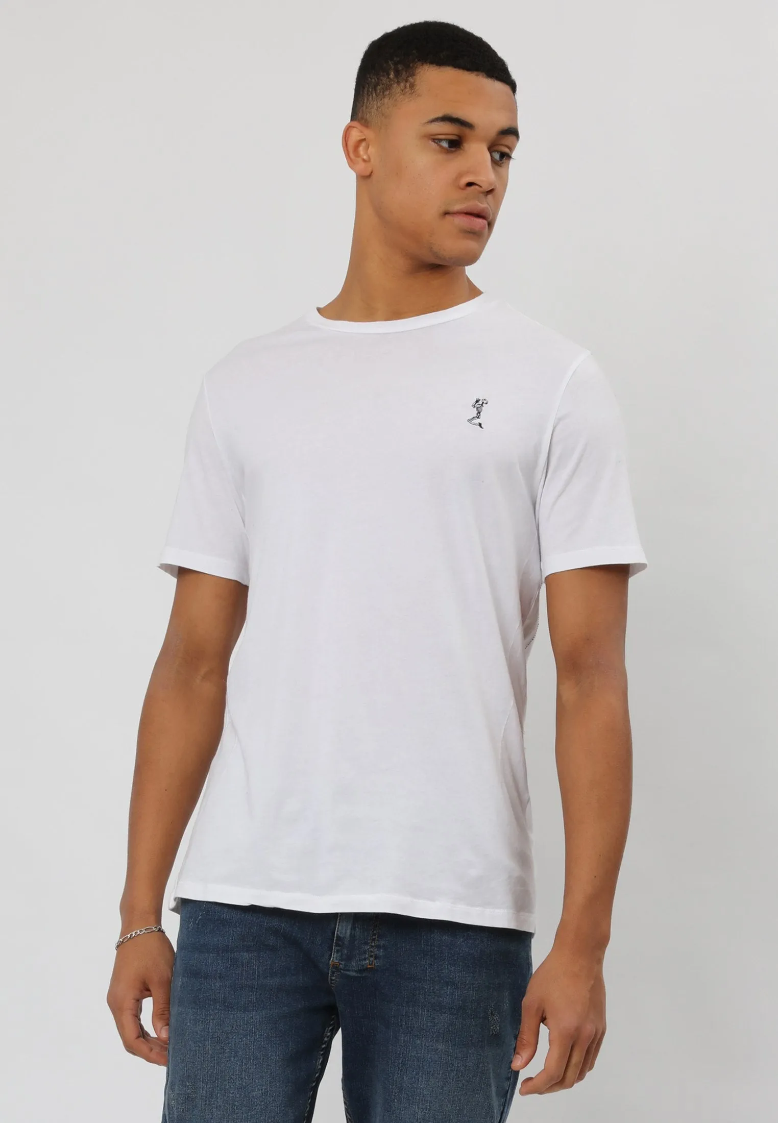 ESSENTIAL CORE WHITE T-SHIRT