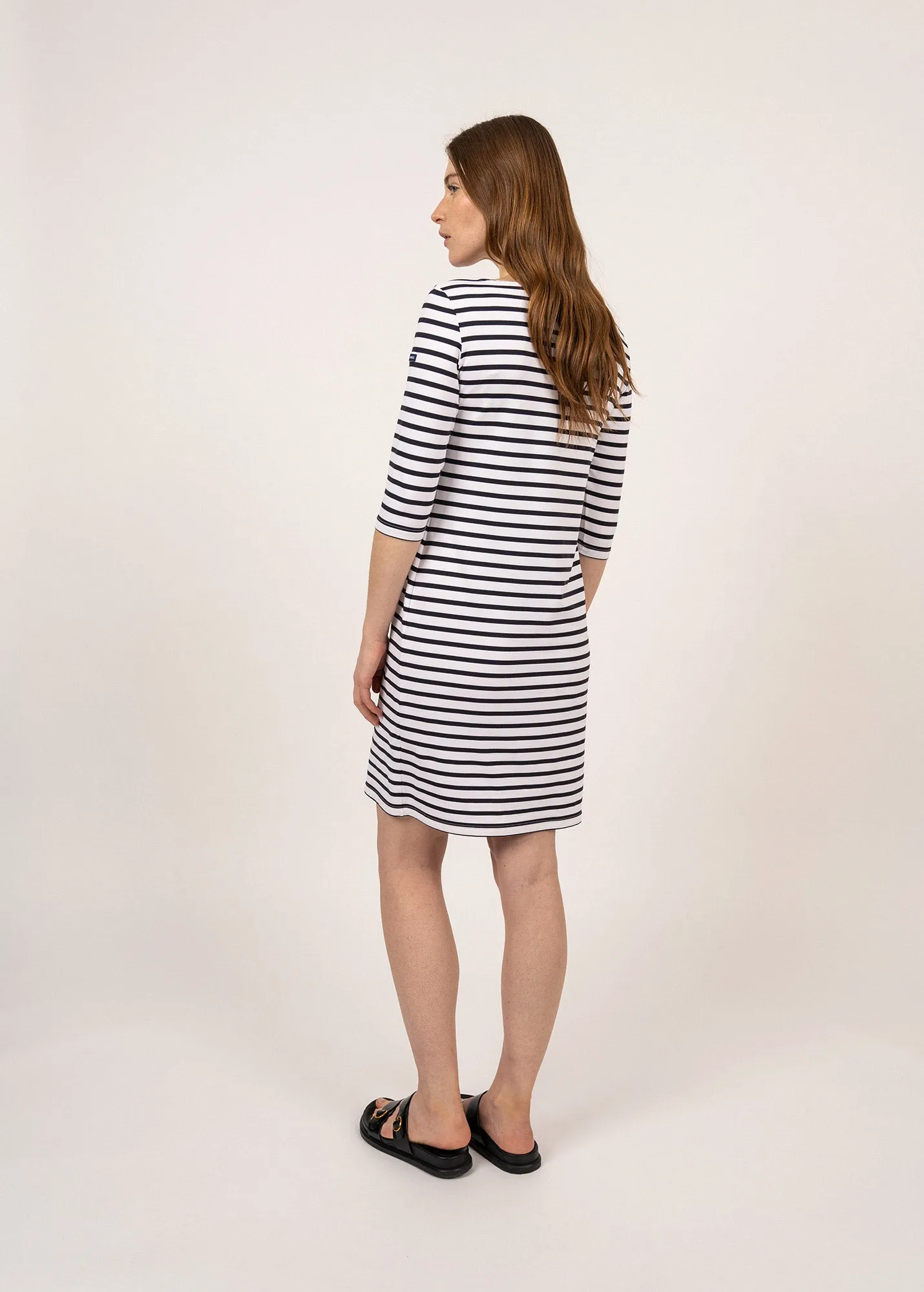 PROPRIANO - Form-Fitting Nautical Stripe Dress | Anti-UV Stretch Fabric (WHITE / NAVY)